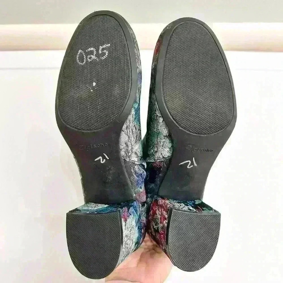 Zigi Soho Nydia Floral Print Tapestry Heeled Ankle Go Go Boots - Picture 5 of 6